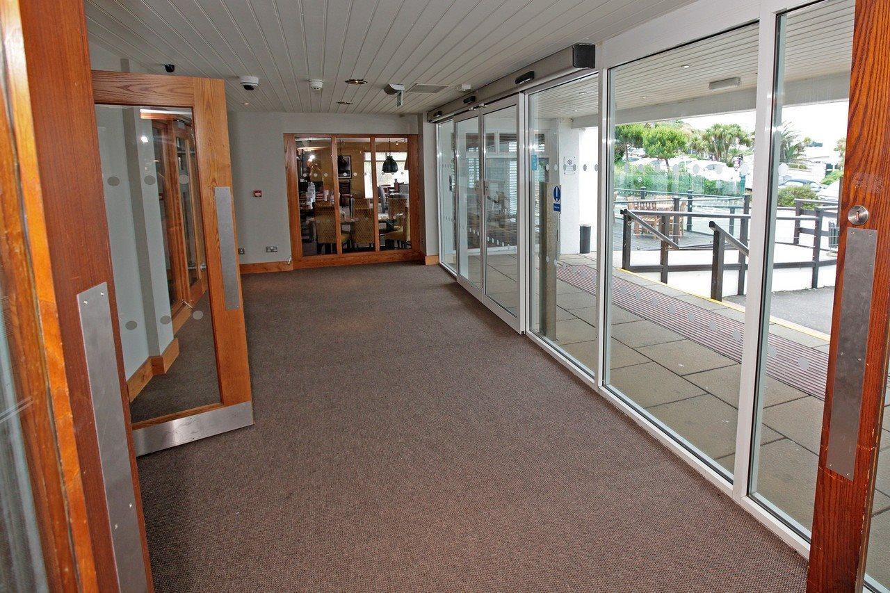 Premier Inn Premier Inn Torquay Seafront 外观 照片