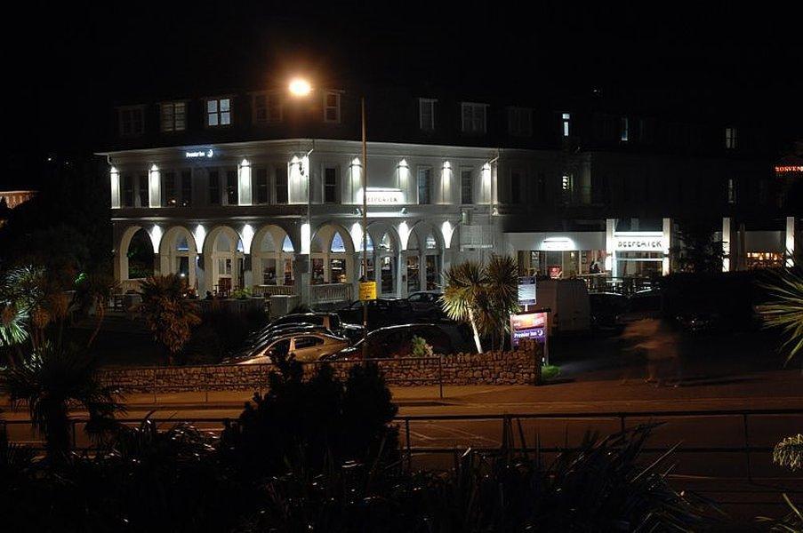 Premier Inn Premier Inn Torquay Seafront 外观 照片