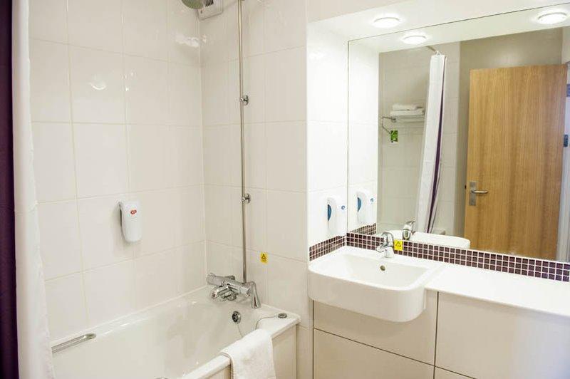 Premier Inn Premier Inn Torquay Seafront 外观 照片